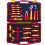 VDE 1000V Insulated 21-Piece Tool Set | Diagonal Cutting Pliers, Adjustable Wrench, Water Pump Pliers, Socket Screwdriver, Open-End Wrenches, Precision Tweezers & Hex Key Wrench | 10–22mm Metric Sizes | 4–8mm Hex Keys | Ergonomic Dual-Color Design | 10000V High Voltage Tested | DIN EN IEC 60900:2018 Certified | PHC21X
